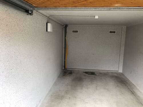 Foto - Garage zu vermieten in Eningen 140,00 €