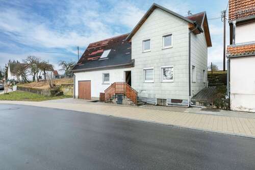 Foto - Haus zum Kaufen in Blaubeuren Pappelau 125.000,00 € 71.84 m²