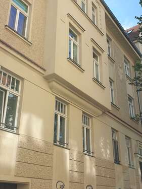 Foto - Wohnung zum Mieten in Halle 560,00 € 73.3 m²