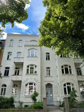 Foto - Wohnung zum Mieten in Halle 330,00 € 33 m²