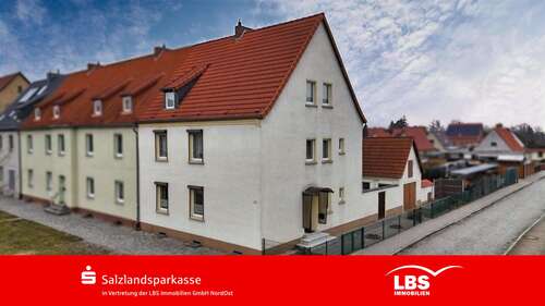 Foto - Haus zum Kaufen in Nachterstedt 91.000,00 € 134 m²