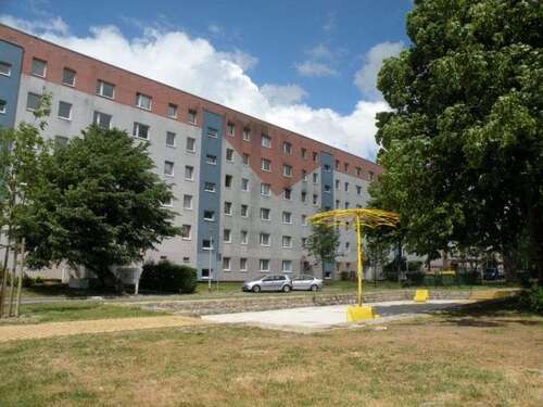 Foto - Wohnung zum Mieten in Stralsund 188,51 € 27.56 m²