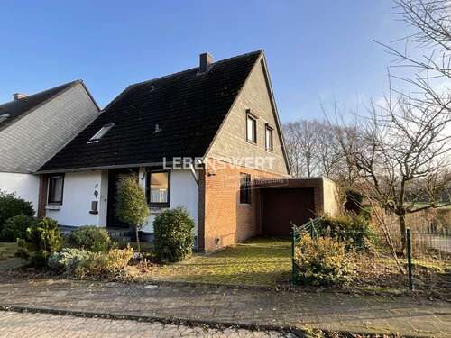Foto - Haus zum Kaufen in Bedburg 280.000,00 € 133.62 m²