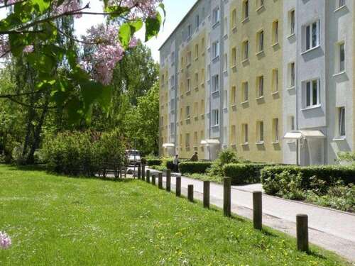 Foto - Wohnung zum Mieten in Stralsund 389,24 € 60.82 m²