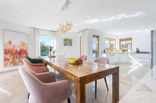 Foto - Haus zum Kaufen in Sindelfingen 1.860.000,00 € 280 m²
