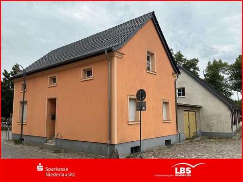 Foto - Haus zum Kaufen in Senftenberg 120.000,00 € 200 m²