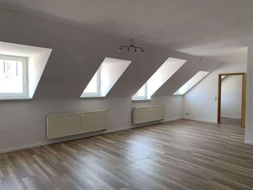 Foto - Wohnung zum Mieten in Crimmitschau 320,00 € 62.83 m²