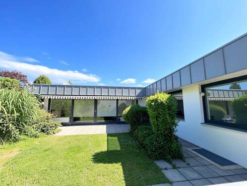 Foto - Haus zum Kaufen in Neuss 639.000,00 € 182.83 m²