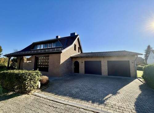 Foto - Haus zum Kaufen in Bergen Dumme 220.000,00 € 141 m²