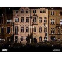 Haus zum Kaufen in Düsseldorf 4.000.000,00 € 892 m²