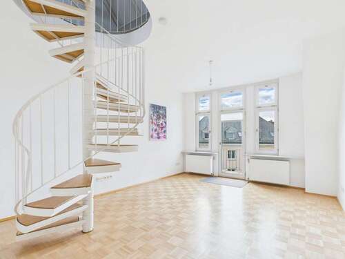 Foto - Wohnung zum Kaufen in Wiesbaden 218.000,00 € 50 m²