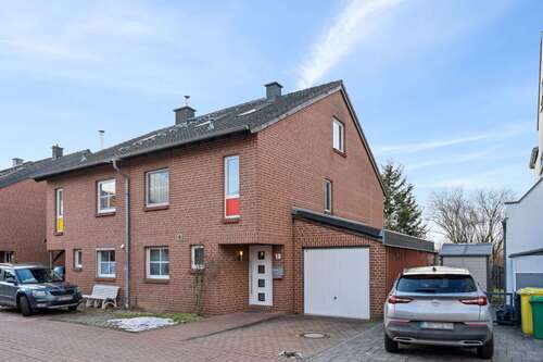 Foto - Haus zum Kaufen in Schönefeld 550.000,00 € 132 m²