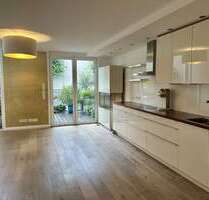 Wohnung zum Mieten in Düsseldorf 2.580,00 € 125 m²