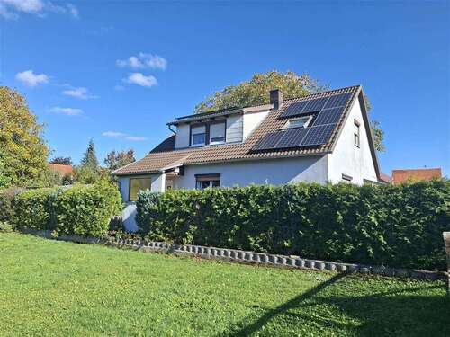 Foto - Haus zum Kaufen in Höchheim 219.000,00 € 151.5 m²