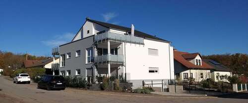 Foto - Wohnung zum Mieten in Homburg 1.250,00 € 98 m²