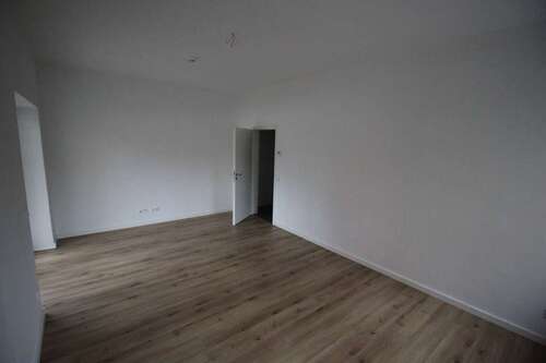 Foto - Wohnung zum Mieten in Schwerin 740,00 € 67.97 m²