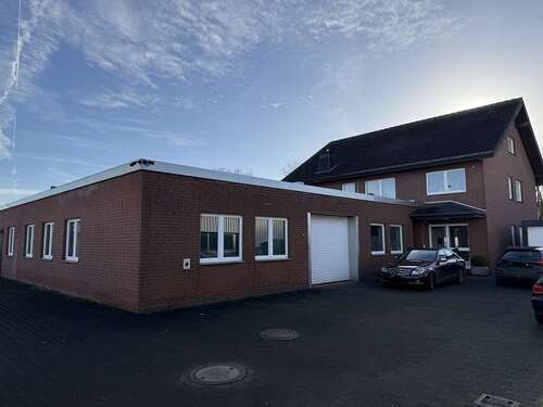 Foto - Haus zum Kaufen in Delbrück 699.000,00 € 182 m²