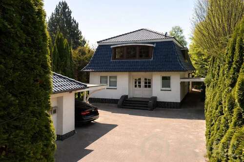 Foto - Haus zum Kaufen in Hamburg 1.290.000,00 € 214 m²