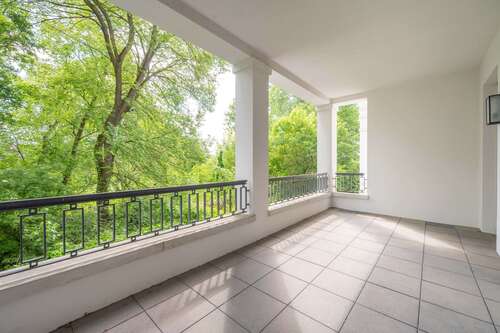 Foto - Wohnung zum Kaufen in Düsseldorf-Oberkassel 1.785.000,00 € 169 m²