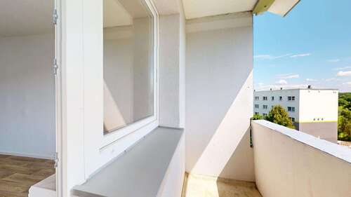 Foto - Wohnung zum Mieten in Halle 436,00 € 70.38 m²