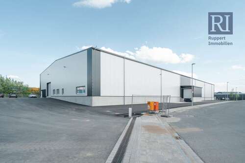Foto - Halle in Marktsteft 12.800,00 € 2718 m²