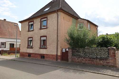 Foto - Haus zum Kaufen in Ramstein-Miesenbach 270.000,00 € 135 m²