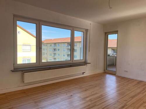 Foto - Wohnung zum Mieten in Erlangen 675,26 € 76.3 m²