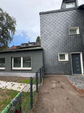 Foto - Haus zum Mieten in Mülheim an der Ruhr 1.260,00 € 155.9 m²