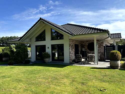 Foto - Haus zum Kaufen in Kakenstorf 689.000,00 € 140 m²