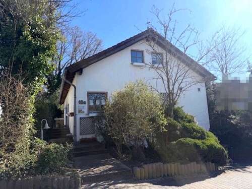 Foto - Haus zum Kaufen in Bad Camberg 470.000,00 € 155 m²