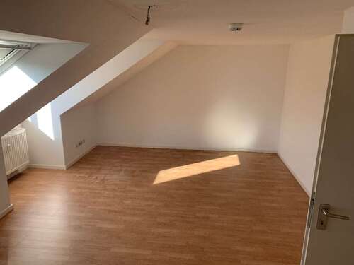 Foto - Wohnung zum Mieten in München 1.404,39 € 79.75 m²