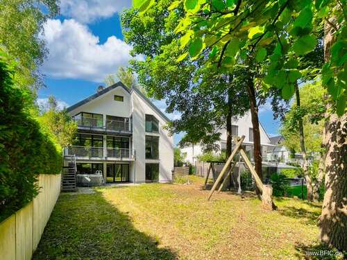 Foto - Haus zum Kaufen in GlienickeNordbahn 1.149.000,00 € 183.55 m²