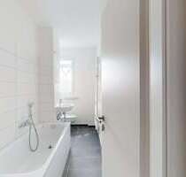 Wohnung zum Mieten in Halle 601,00 € 75.08 m²