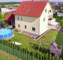 Haus zum Kaufen in Wasserlosen 450.000,00 € 236.89 m²
