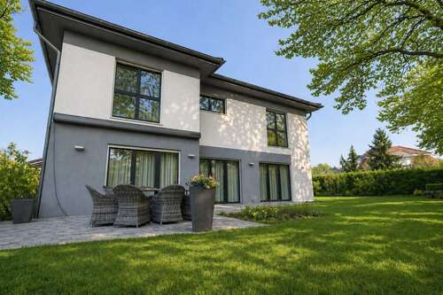 Foto - Haus zum Kaufen in Groß Glienicke 1.095.000,00 € 210 m²