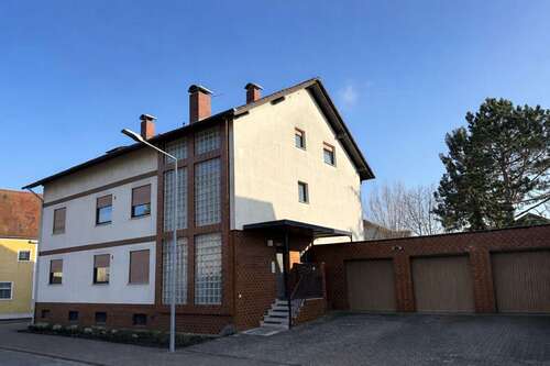 Foto - Haus zum Kaufen in Westhofen 550.000,00 € 433.3 m²