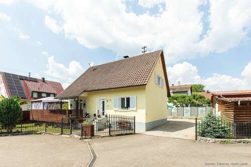 Foto - Haus zum Kaufen in Wehr 429.000,00 € 126 m²