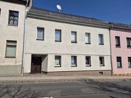 Foto - Haus zum Kaufen in Reichenbach 39.000,00 € 90 m²