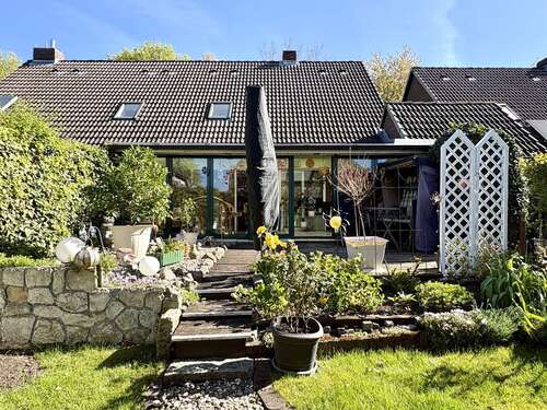 Foto - Haus zum Kaufen in Reinfeld (Holstein) 295.000,00 € 95.03 m²