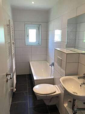 Foto - Wohnung zum Mieten in Rötha 480,00 € 78.31 m²