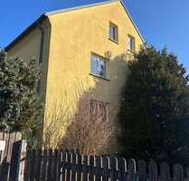 Haus zum Kaufen in Weischlitz 179.000,00 € 315 m²