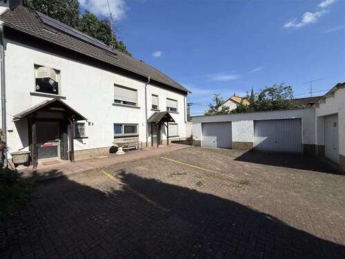 Foto - Haus zum Kaufen in Nalbach 268.000,00 € 262.38 m²