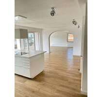 Wohnung zum Mieten in Delligsen 1.120,00 € 154 m²