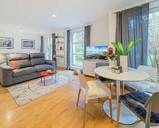 Wohnung zum Kaufen in Frankfurt am Main 395.000,00 € 45 m²