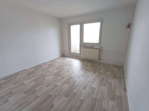 Foto - Wohnung zum Mieten in Plauen 256,80 € 56 m²