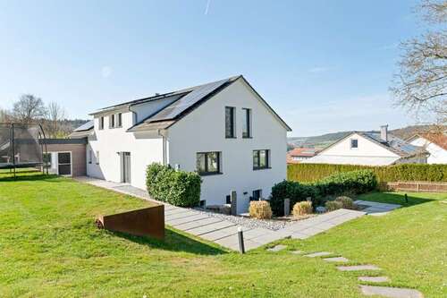 Foto - Haus zum Kaufen in Nagold 1.350.000,00 € 337 m²