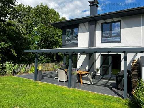Foto - Haus zum Kaufen in Radevormwald 599.000,00 € 130 m²
