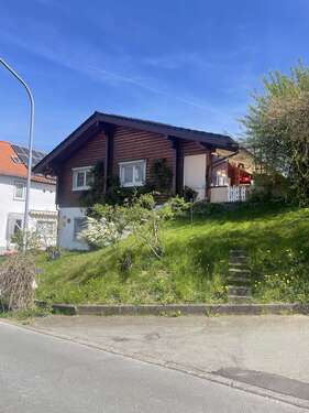 Foto - Haus zum Mieten in Ehringshausen-Daubhausen 1.200,00 € 127 m²