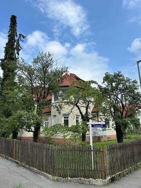 Foto - Haus zum Kaufen in München 4.400.000,00 € 225 m²