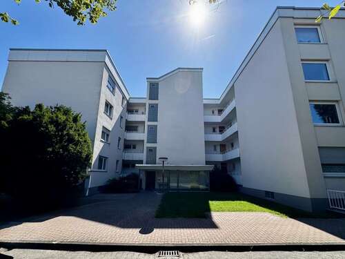 Foto - Wohnung zum Kaufen in Steinbach (Taunus) 315.000,00 € 89.13 m²